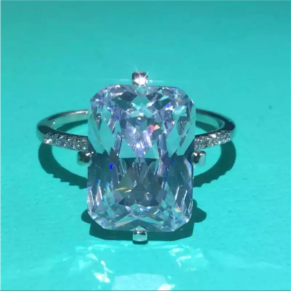 New 925 Silver Engagement Wedding Band Diamond Ring - Picture 3 of 4